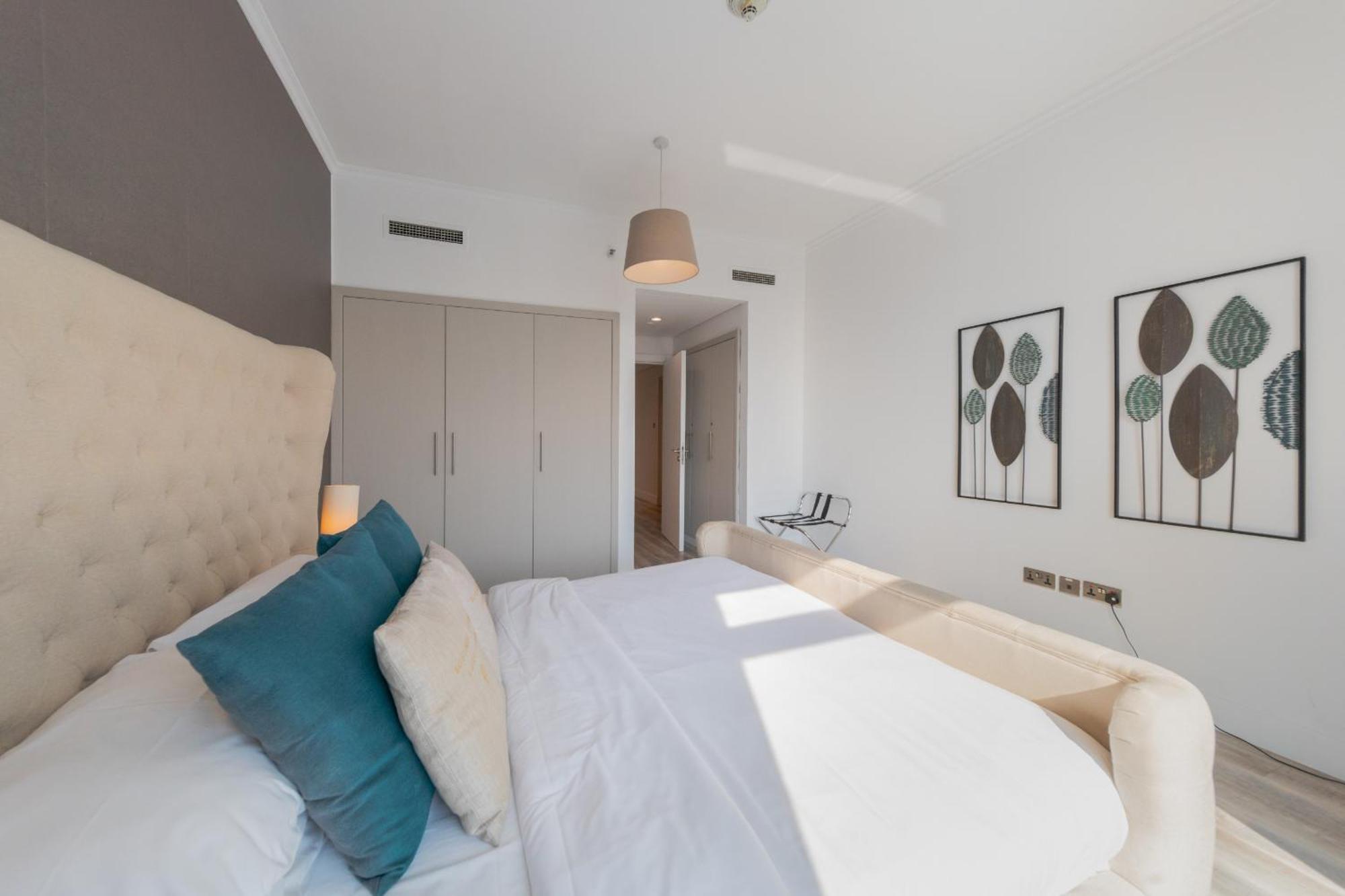 Apartment Boutique Living - Burj Views - Renovated